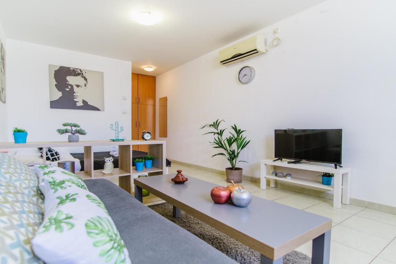 Carmel Market Apartments - By Comfort Zone Tlv เทลอาวีฟ ภายนอก รูปภาพ